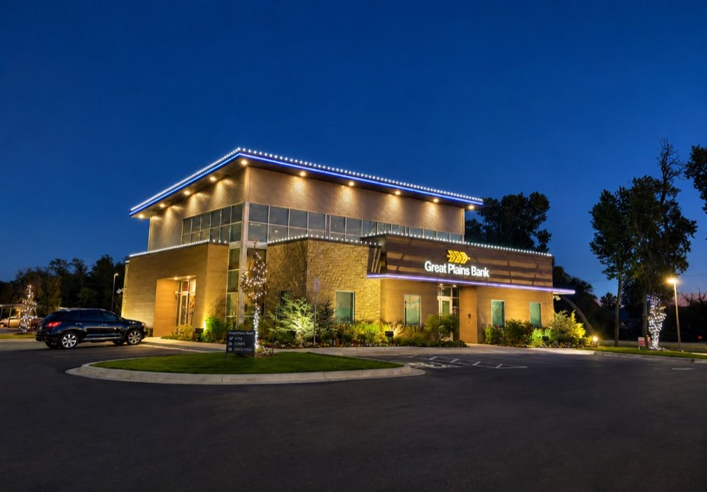 Permanent LED roofline trim lighting on commercial building — Kentuckiana